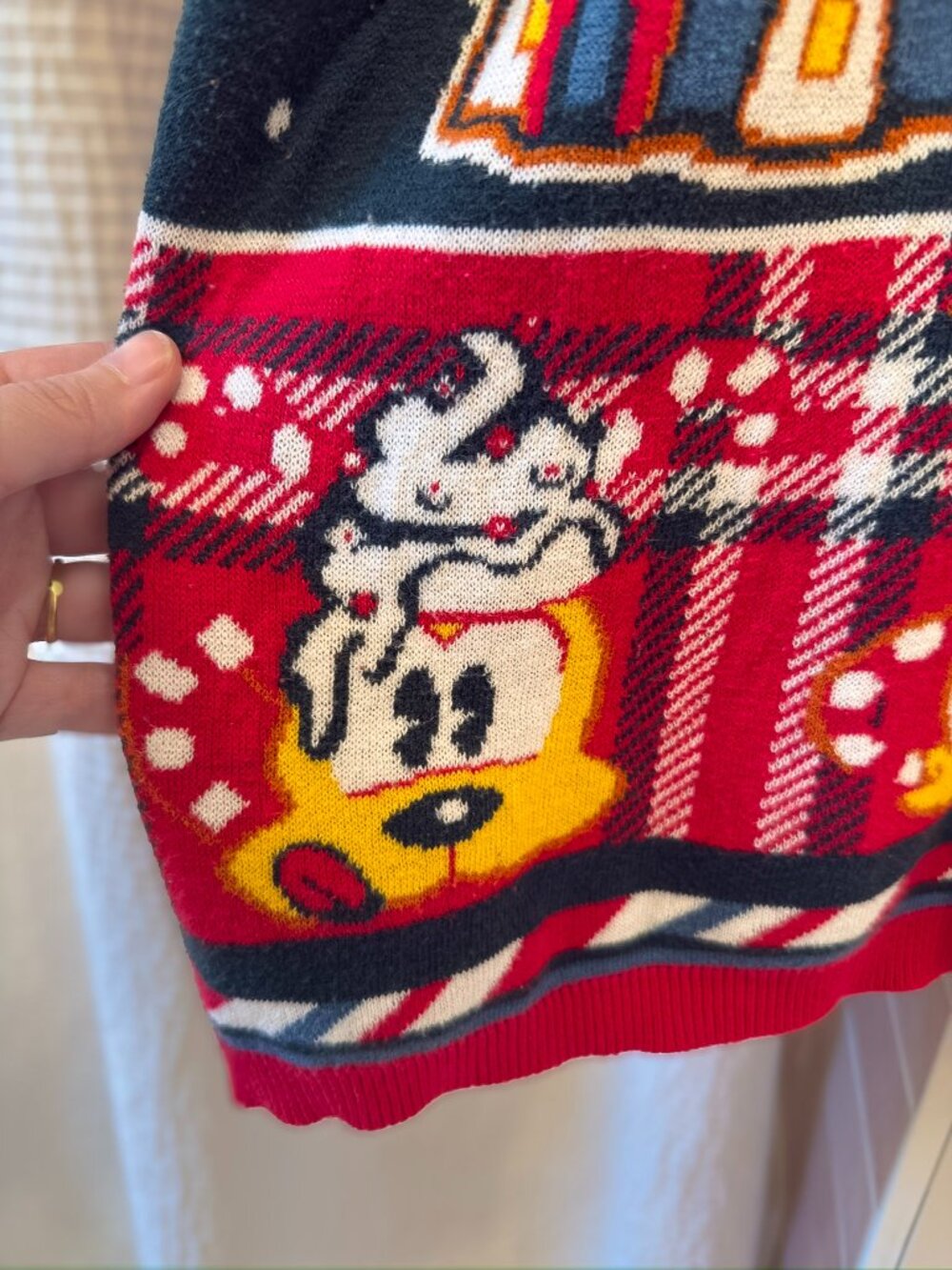 RARE Disneyland Resort Christmas Spirit Jersey Knit Sweater Mickey Holiday Plaid - Picture 5 of 14